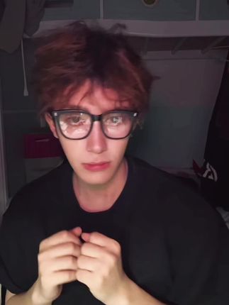 别害怕一点都不痛#吸血鬼 #反差 #黑化 #扭头变装