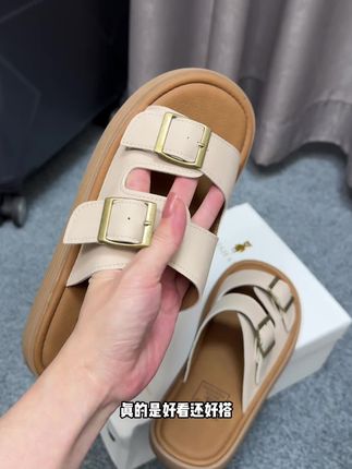 勃肯鞋穿起来超舒服#拖鞋 #勃肯鞋 #夏天穿搭 #鞋子