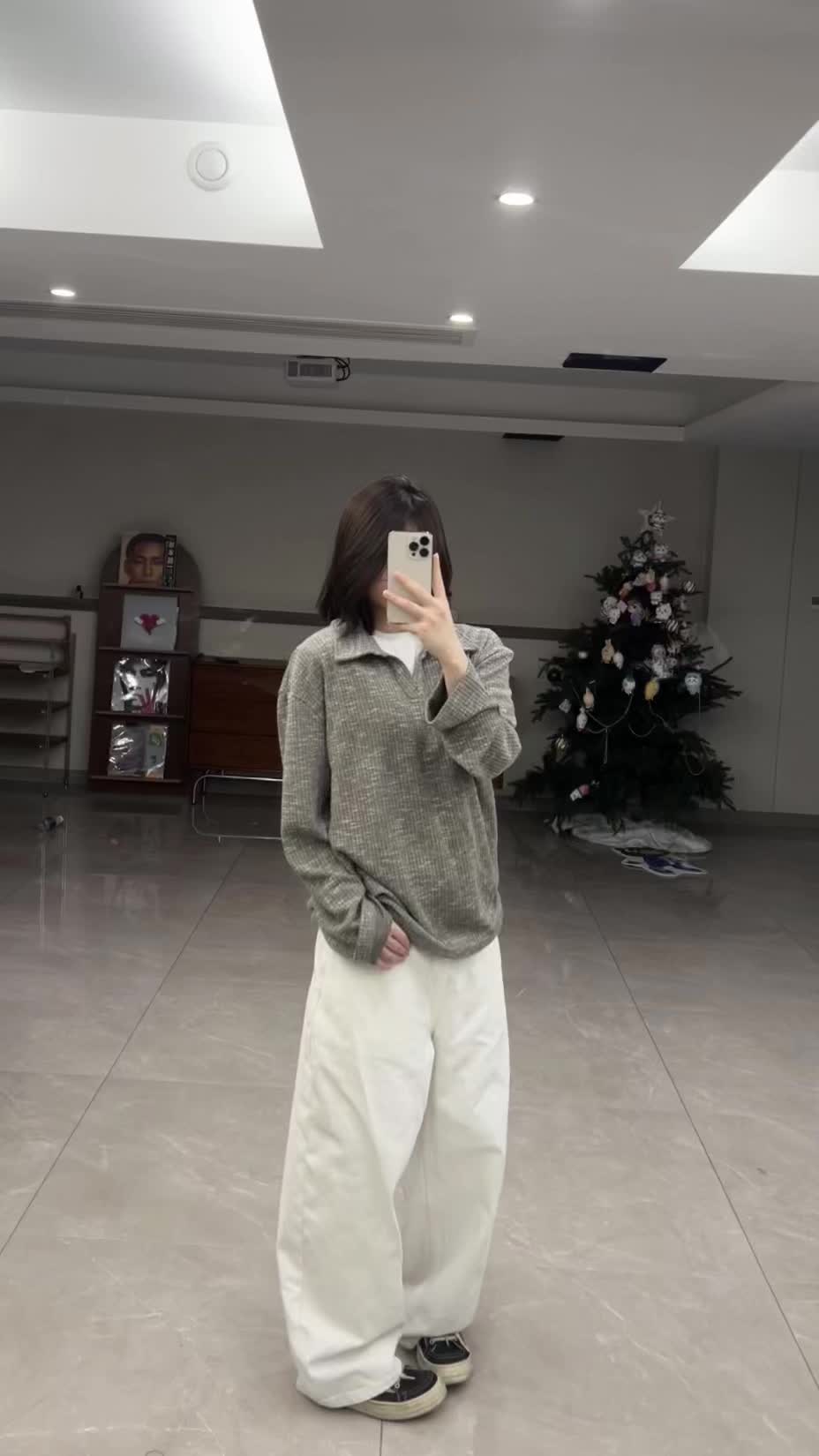 #今日穿搭 #休闲穿搭 #每日穿搭look #简约休闲风 #简约穿搭