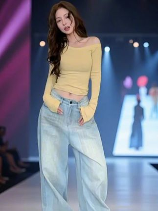 #气场全开 #休闲穿搭 #牛仔裤穿搭通 #通勤搭配 #美女穿搭