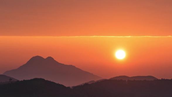 “争优”观察员在行动——“争优”诏安人 | 沈惠东:扎根泥土,追逐“安心”的绿色希望#“争优”观察员在行动#“争优”诏安人 #乡村振兴 #新农人
拍摄:陈旭玲 丁妙燕 沈东杰
剪辑:丁妙燕