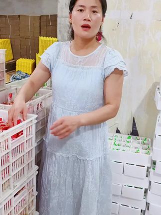 姐妹们,刚出炉的活珠子还热乎着呢,喜欢吃的可以自助下单