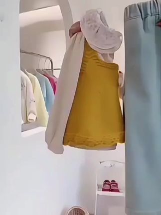 2025秋款可爱娃娃领针织马甲蝴蝶结牛仔裤三件套 #高品质童装 #每日童装穿搭分享 #女童穿搭 #女童套装 #女宝穿搭