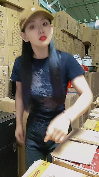 一本正经的活着多累啊,你要活的没心没肺