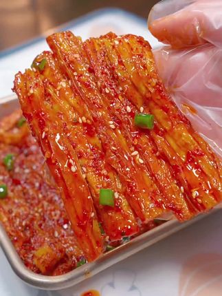 在家就可以用豆三秒腐竹给孩子做辣条了! #美食分享 #豆制品 #豆三秒 #腐竹