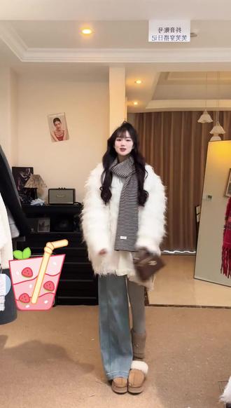 韩版秋冬过年V领加厚毛毛开衫女羊毛卷外套设计师 #外套穿搭 #ootd穿搭 #高级感毛茸茸外套 #冬季最潮女装搭配 #每周穿搭