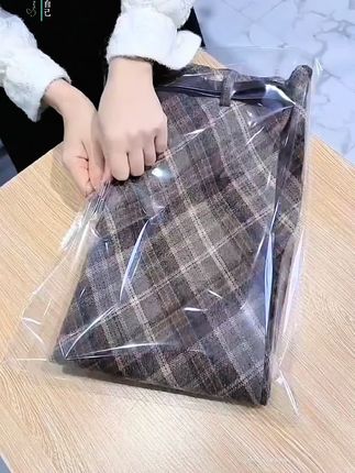 【国标裙长】百搭格子毛呢半身裙女秋季包臀裙高腰显瘦复古格纹长裙#半身裙搭配 #秋季穿搭 #半身裙中长款#换季换新装 @DOU+上热门 @巨量千川 @DOU+小助手