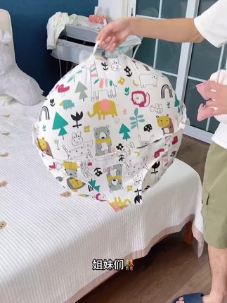 想要月子坐的好,前提尽量少抱娃,这款多功能斜坡#哺乳枕 ,解放妈妈的双手,15度斜坡躺上面喂奶不易呛奶还能减少吐奶,做互动,练习抬头都很不错#孕期囤货 #新生儿 #待产包 #宝宝斜坡枕防吐奶