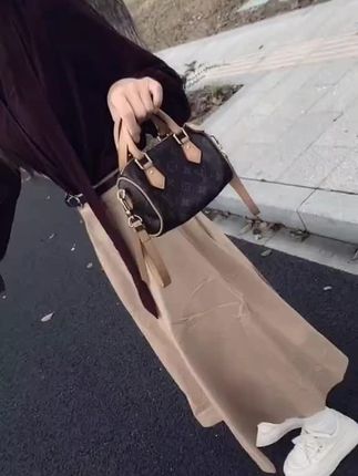 2025早秋新款女韩系穿搭修身V领飘带长袖上衣气质高腰显瘦半身裙@世上最好的贵人就是执行力超强的自己想去做一件事情就去做哪怕做的很烂哪怕做的一点都不完美一个粗糙的开始就是最好的开始#穿搭
