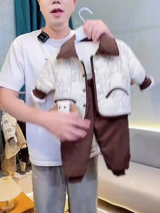 儿童套装秋冬装2025新款女童加绒夹棉外套棉服裤子冬季男宝宝 #儿童套装#秋冬外套男宝宝#舒适#休闲#可爱