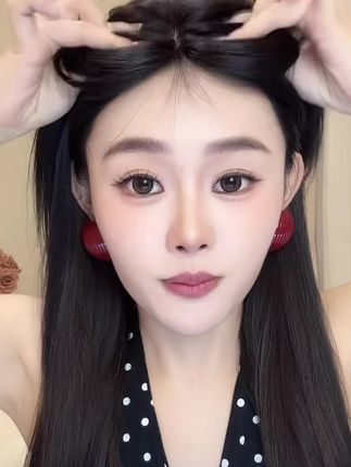 破防了姐妹们!氛围感美女高颅顶没有发缝  的秘诀被我发现啦!#假发片 #头顶补发片#高颅顶#秃头少女#拯救发际线