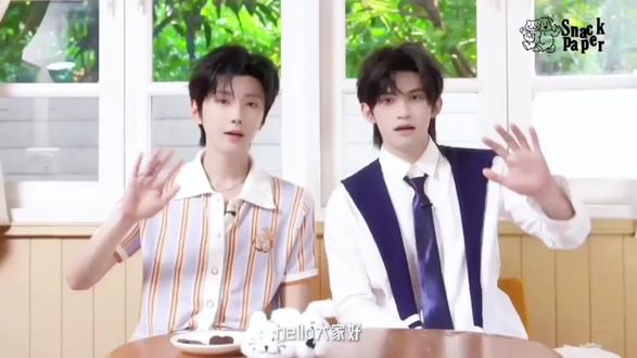 优秀员工奖 普普想一次笑一次
巧克力??云旗的那个巧克力