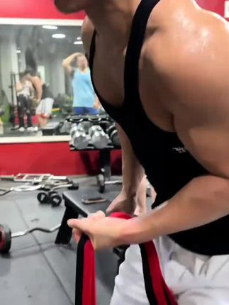 大帝推荐锌镁肌酸,很适合健身新手小白#肌酸 #健身补剂 #运动