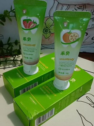 禾贝儿童牙膏 ,两种口味可以让宝宝替换着用