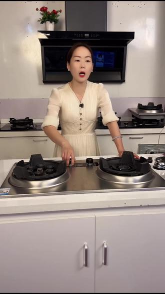 燃气灶安全功能大揭秘来啦 主播讲解燃气灶安全保护功能,童锁、意外熄火保护等,快来了解。#厨房好物 #厨房#燃气灶#猛火灶#家电
