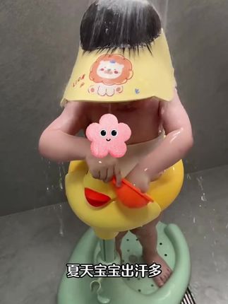宝宝洗头很抗拒,给她安排这个#洗头神器 ,洗头再也不拍眼睛耳朵进水啦!#爱贝迪拉 #夏季必备 #洗头帽 #儿童洗头帽