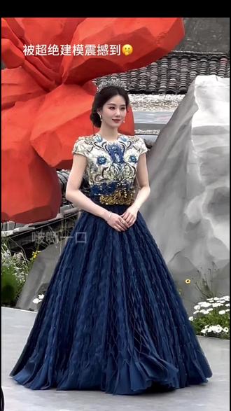 redgala红毯 我就这样被各位的建模震撼到🫢#redgala #刘诗诗 #腻腻ninii #欧阳娜娜 #代旭