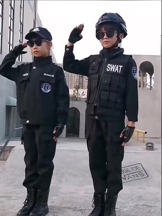 儿童警服棉服秋冬加绒加厚警察特警衣服小孩装备男童特种兵套装#热门 #这才是男人的玩具 #新款上新