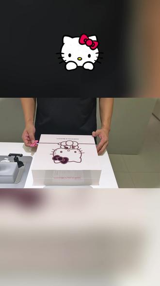 影石 Hello Kitty 联名版 GO Ultra 新款定制联名套装开箱
#hellokitty #影石新品 #开箱vlog #拇指相机 #影石insta360
