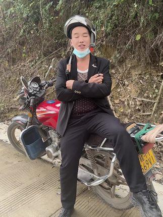 国庆节快到了,你们回家陪爸爸妈妈过节日了吗?兄弟姐妹们。