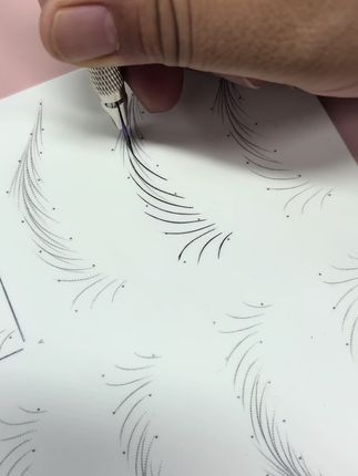 方向比速度更重要,坚持比天赋更可靠。当我们方向对了就一直重复,加油,宝子们#野生眉教程 #教你画眉毛 #眉毛 #线条眉画法 #眉形设计