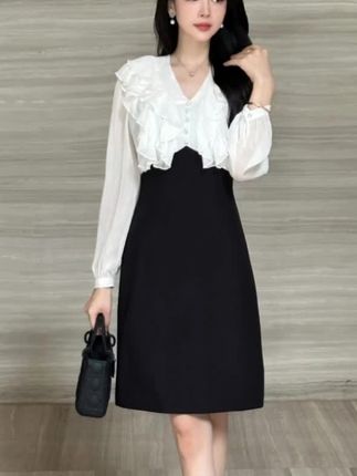 YUANBAO【Banli•半里】早秋时尚轻奢显瘦女装连衣裙多巴胺服装女#时尚穿搭 #时尚气质穿搭 @DOU+小助手 @DOU+上热门