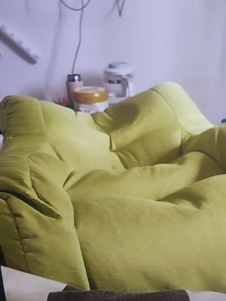 这个小沙发也太省妈了,宝宝吃完奶躺在上面自己就睡着了,斜坡设计还可以防止吐奶溢奶,简直是个带娃神器啊#宝宝小沙发 #母婴好物 #宝妈带娃解放双手 #儿童沙发 #好物推荐🔥