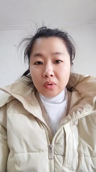 费尔岛毛衣怪洋气好看的,我妈真的也是几十年前就在时尚前沿了,我也是穿过各种款式的费尔岛毛衣了✌✌#费尔岛毛衣 #费尔岛毛衣穿搭 #毛衣 #提花毛衣 #秋冬穿搭