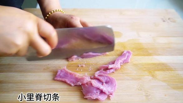 柔滑嫩,蛋咸香,皮蛋瘦肉粥 #热点 #皮蛋瘦肉粥家常做法 #热点小助手