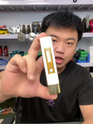 充电宝强光手电筒多功能便携式USB充电手电家用LED耐用户外露营灯#手电筒 #户外手电筒 #迷你手电筒 #户外照明 #强光手电筒