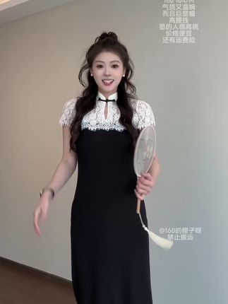 #连衣裙 #时尚连衣裙 #百搭连衣裙 #扇扇风解锁夏日凉感穿搭 #超清爽的夏天OOTD