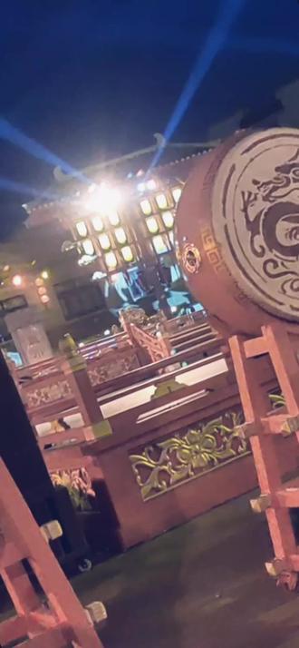 大型历史剧《灵州会盟》激情上演,唐朝皇帝李世民被封为天可汗,蒙古各部归顺唐朝,地点就在现灵武,昨夜惊艳全场!#民族特色民族文化 #人山人海太热闹了 #演出现场视频 #相约古城夜景 #国泰民安祈福