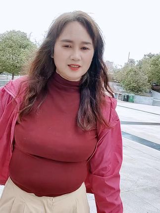 留不住的人和事太多,尽力就好,不属于自己的归还人海…#说不出的或许都在歌里