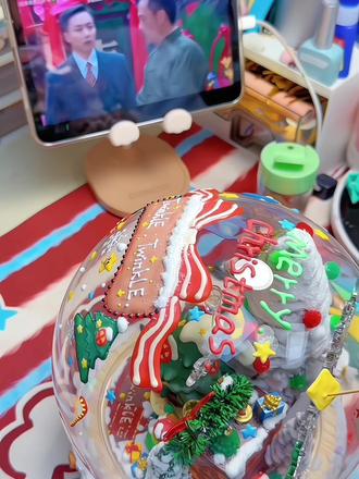 来画星星人玻璃罩啦!!!
星星人专属小房子!好看鼠啦!!!!
#奶油胶玻璃罩 #圣诞礼物 #奶油胶diy #奶油胶 #我的手工日常