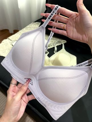 真实添加山茶花精华的内衣,居然才这个价#内衣#文胸#舒适内衣#聚拢内衣