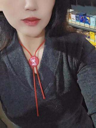 #原相机无美颜 #什么不是寒性水果 #守卫者生存战入口 #自拍拍照技巧 #恐龙牙齿咬手指玩具