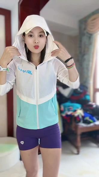 必迈防晒速干外套,开价啦!别错过这个价格。男女同款防晒速干轻薄!跑步骑行日常都可以穿。防晒透气轻盈!#必迈#跑步防晒#跑步外套#防晒皮肤衣 #防晒衣