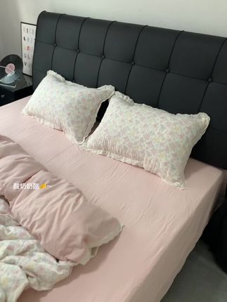 软糯糯的碎花四件套,好治愈呀!少女心满满的一套!#面料柔软舒适 #床上用品 #家纺床上用品 #床上四件套 #四件套