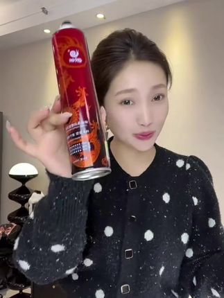 比香水还香的定型发胶~你用过吗?不沾灰不发白一点也不黏腻!做个造型香水钱都直接省了~#蜗蜗发胶 #定型喷雾 #发胶 #发型