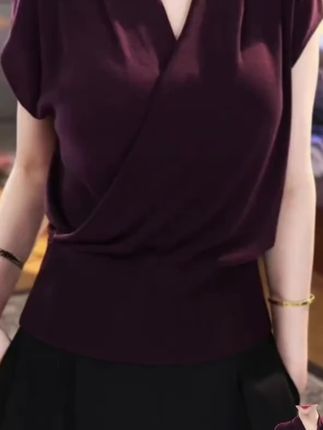 设计感时尚气质天丝V领针织衫女装2025夏季新款百搭短袖透气上衣#打底衫 #打底衫女 #打底衫搭配 #打底衫显瘦 #打底衫推荐