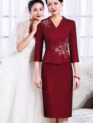 5859酒红色喜婆婆婚宴礼服新款高贵优雅年轻妈妈宴会结婚礼服 #婚庆礼服 #高端大气 #婚宴妈妈装 #优雅气质 #高贵优雅