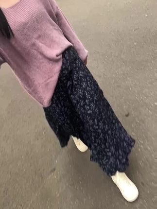 人这一生,除了发自内心的幸福,和盗不走的健康,没什么是值得炫耀的,这路遥马急的人间,你我平安喜乐就好。#温柔穿搭 #穿搭