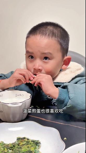 小学生早餐分享~不用揉面的鲜肉小笼包#不用揉面的小笼包 #创作者中心 #创作灵感 #早餐吃什么 #小学生早餐