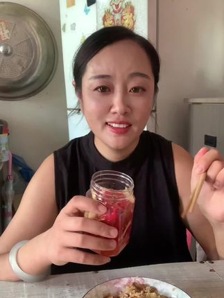 忙一早上,先把肚子垫垫!#腌辣椒片 #纯手工制作美食