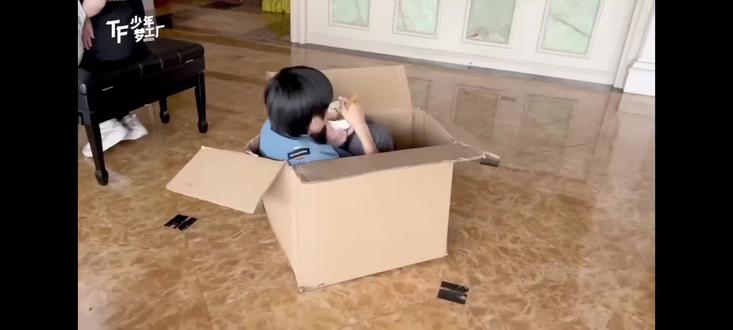 完全小狗!≡ω≡#张桂源 #早期 #养成系