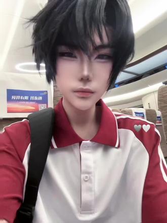 爱我要有五颗心 真心 恒心 耐心 衷心 良心 或者一个庄凡心
#别来无恙 #言心 #顾拙言 #cos #致歉一切