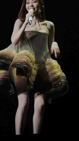 张靓颖金蝉脱壳#张靓颖 #张靓颖杭州演唱会 #哪里来的好人