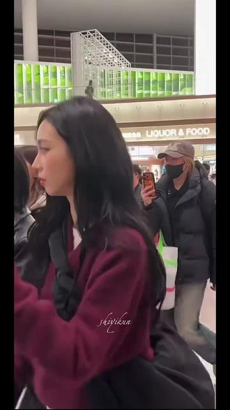 姐姐可以永远保护我吗 #柳智敏 #karina #刘知珉 #姐姐
