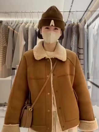 皮毛一体美拉德短外套女秋冬棉服高级感韩系宽松仿羊羔毛加厚上衣#简约穿搭 #穿搭分享 #女装穿搭 #外套穿搭 #温柔穿搭