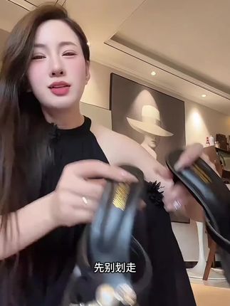 #上脚舒适无比的女士凉鞋#精美时尚潮流显气质不累脚